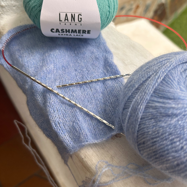 Knitting with CASHMERE EXTRA LACE