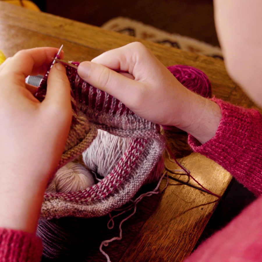 Knitting in the round