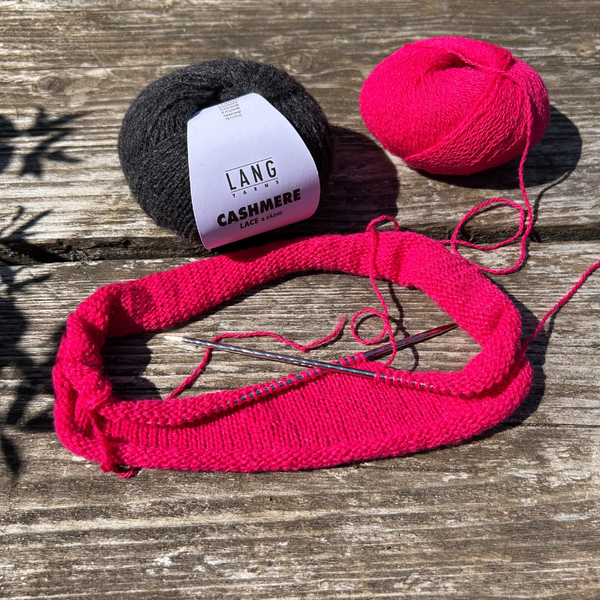 Knitting with CASHMERE LACE