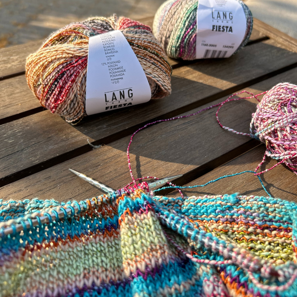 Close-up of FIESTA knitted fabric highlighting texture variations