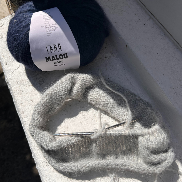 Knitting with MALOU LIGHT