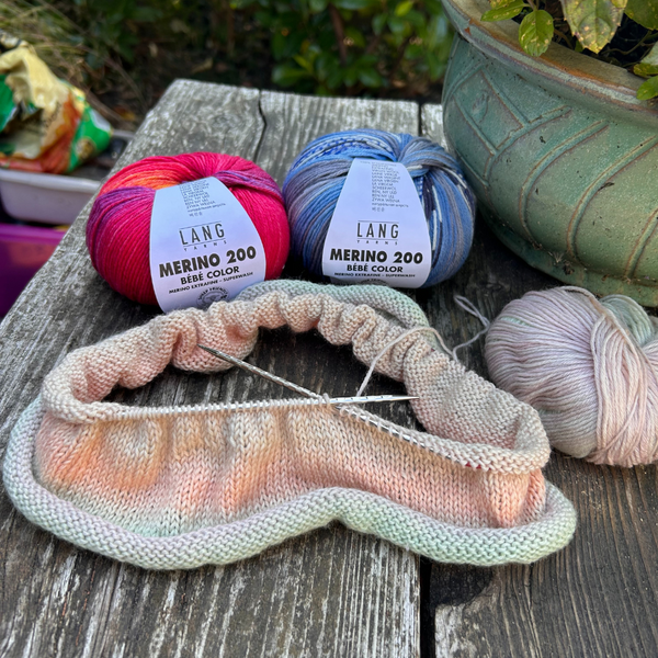 Knitting with MERINO 200 BÉBÉ COLOUR