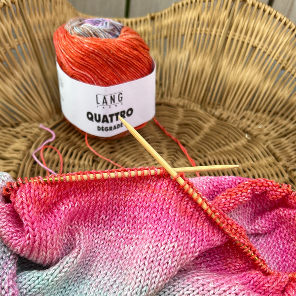 Close-up of knitted QUATTRO DÉGRADÉ fabric highlighting seamless colour flow