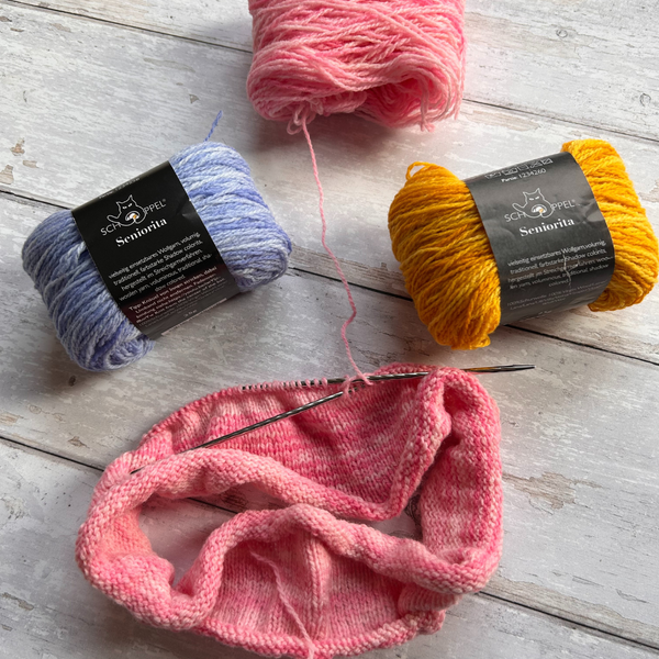 Knitting with SENIORITA