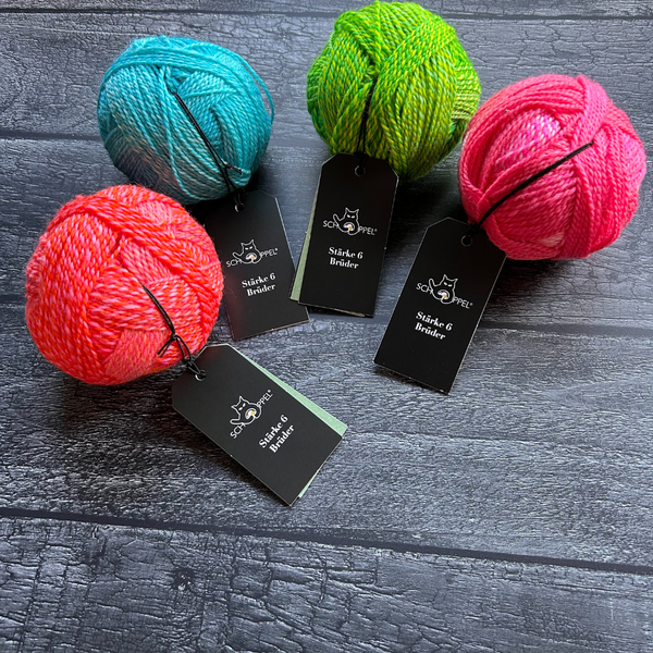 Knitting with STÄRKE 6 BRÜDER