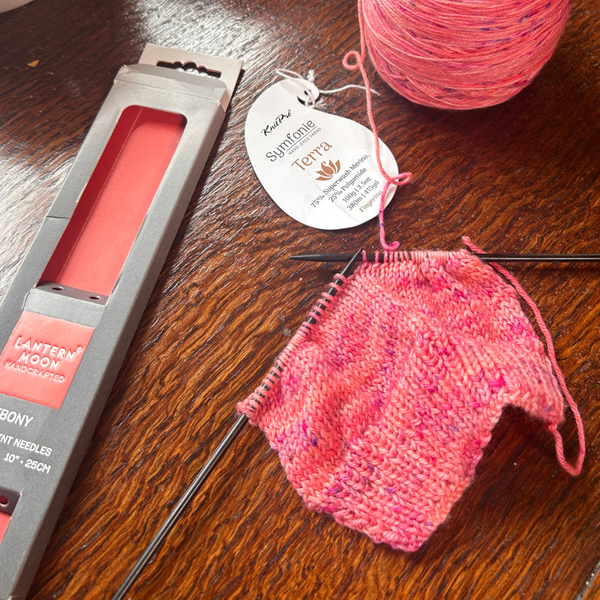 Knitting with Terra