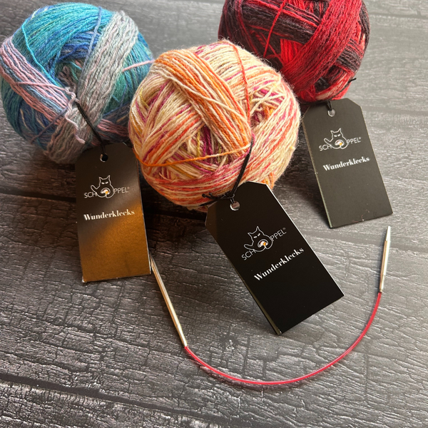 Knitting with WUNDERKLECKS