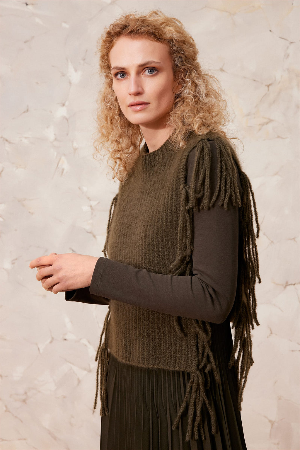 LANGYARNS Kit Knitting Pattern Otelia Slipover Pattern Bundle in Cashmere Light by LANGYARNS | Fatto a Mano 290-018