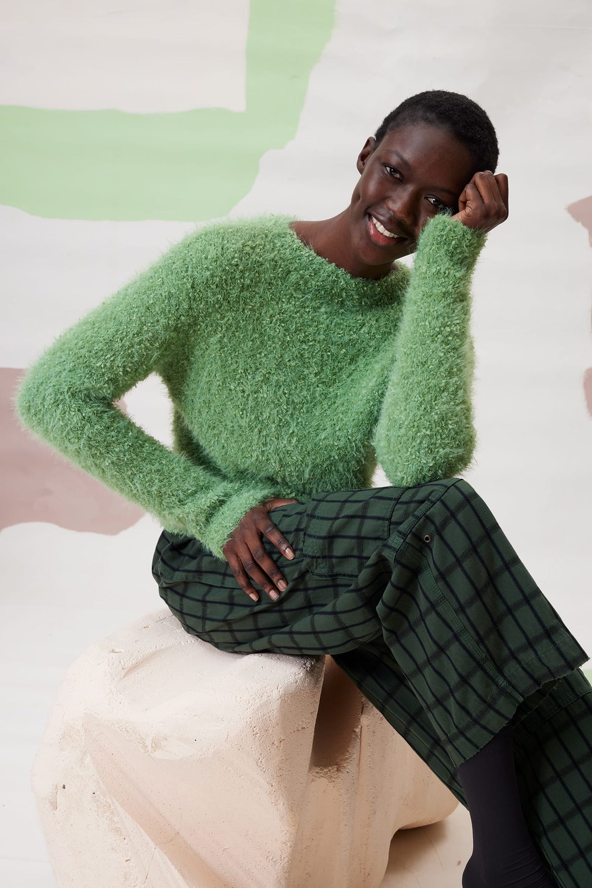 LANGYARNS Kit Knitting Pattern Small - Medium | 5 balls 1186.0017 | 9 balls 1185.0017 Faiza Sweater Pattern Bundle in Fluffy/Salsa by LANGYARNS | Fatto a Mano 290-032