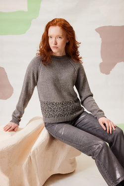 LANGYARNS Kit Knitting Pattern Small - Medium | 4 balls 1062.0096 | 1 ball 56.0099 Lenora Sweater Pattern Bundle in Alpaca Soxx 4ply & Lamé Soft by LANGYARNS | Fatto a Mano 290-035
