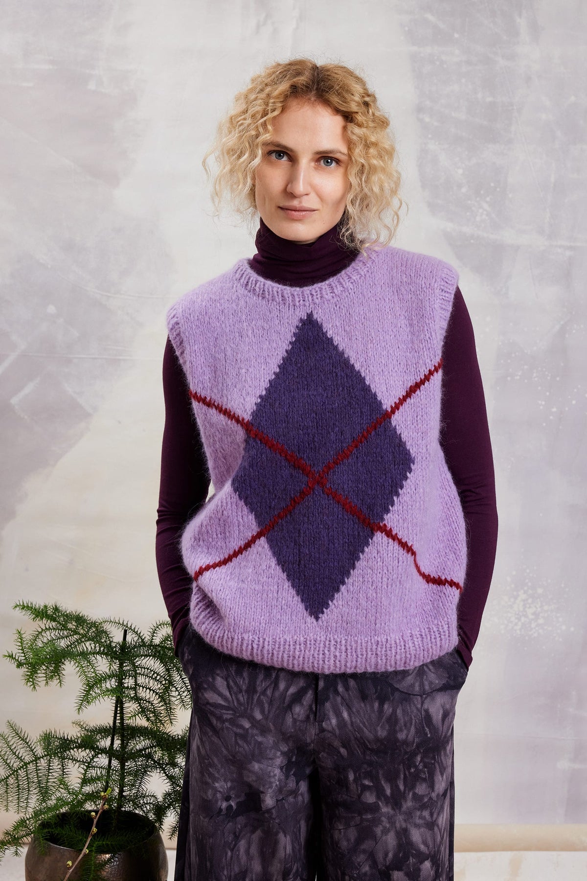 LANGYARNS Kit Knitting Pattern Bust 116cm Length 62cm | 3 balls 1170.0046 | 1 ball 1170.0090 | 1 ball 1170.0064 Riley Slipover Pattern Bundle in Baby Lama by LANGYARNS | Fatto a Mano 290-058