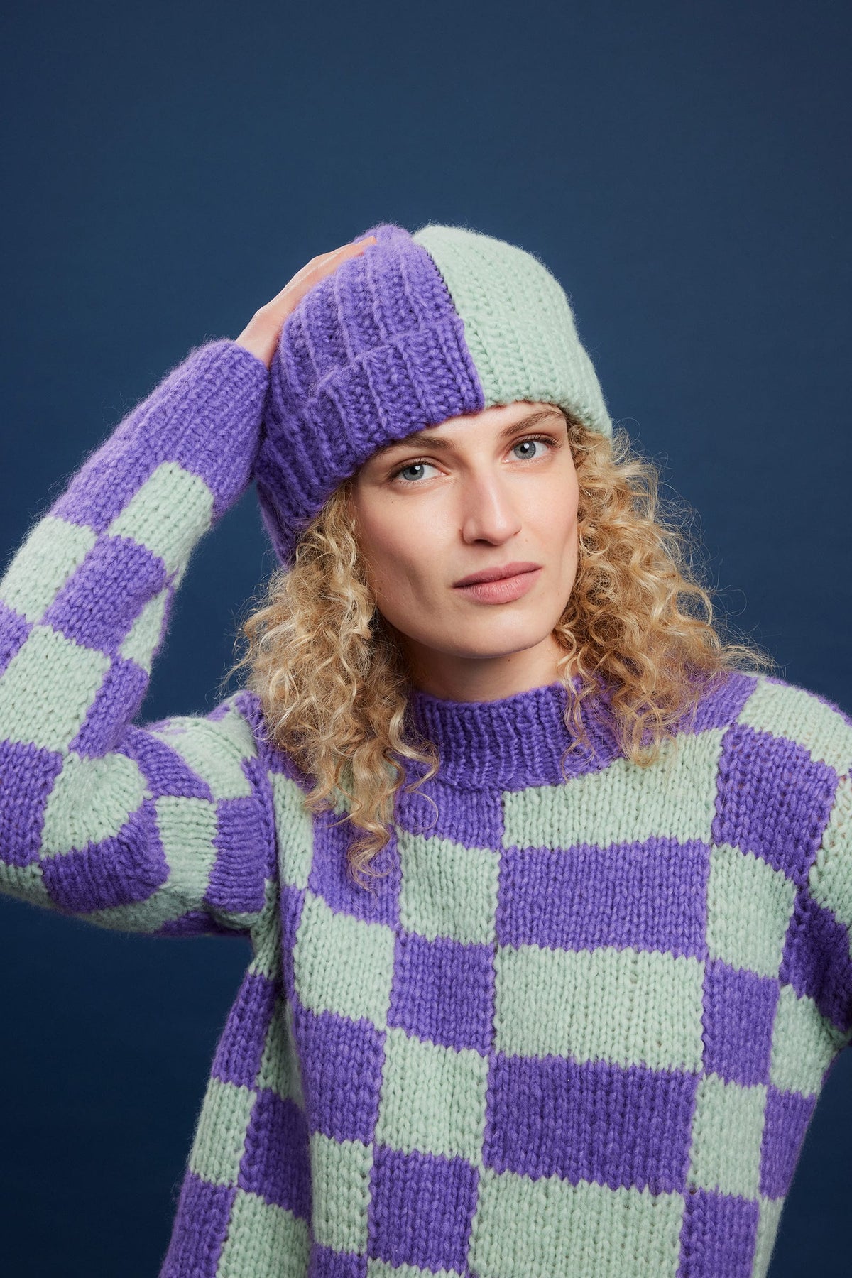 LANGYARNS Kit Crochet Pattern Ladies Size | 1 ball 1162.0047 | 1 ball 1162.0071 QUINLEY Hat Crochet Pattern Bundle in Promise by LANGYARNS | Punto 93-012