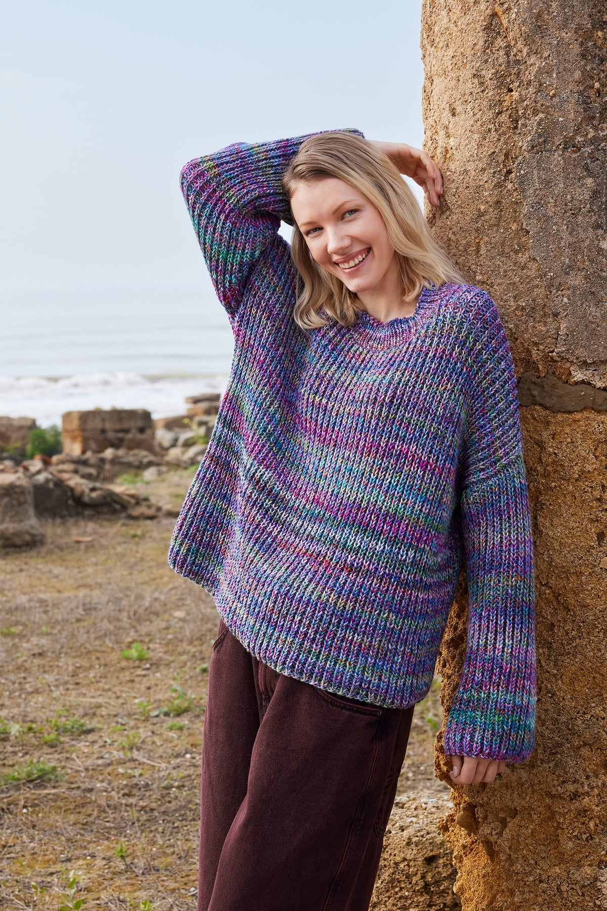 LANGYARNS Kit Knitting Pattern ALLEY Sweater Pattern Bundle in Prisma by LANGYARNS | Punto 96-001
