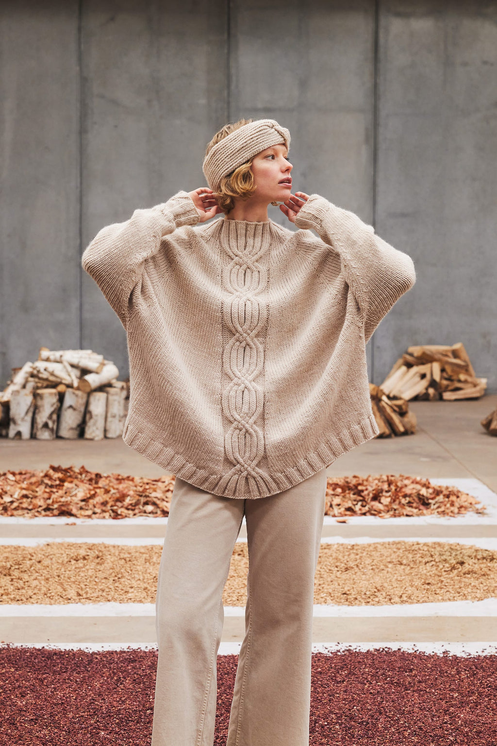 Lang Yarns Knitting Pattern NADINE Poncho blouse Pattern Bundle in Naturalis by LANGYARNS | Punto 97-003