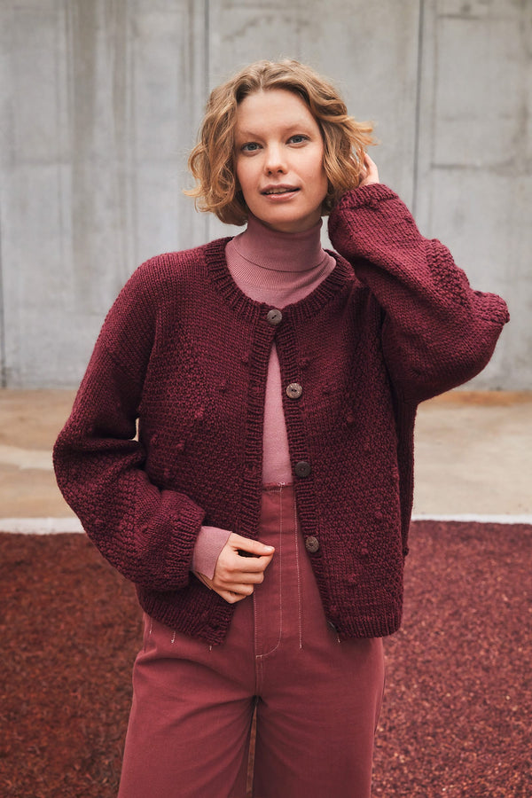 NOELLE Cardigan Pattern Kit in NATURALIS by LANGYARNS | Punto 97-005