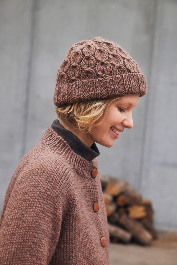 NIKITA Hat Pattern Kit in NATURALIS by LANGYARNS | Punto 97-007