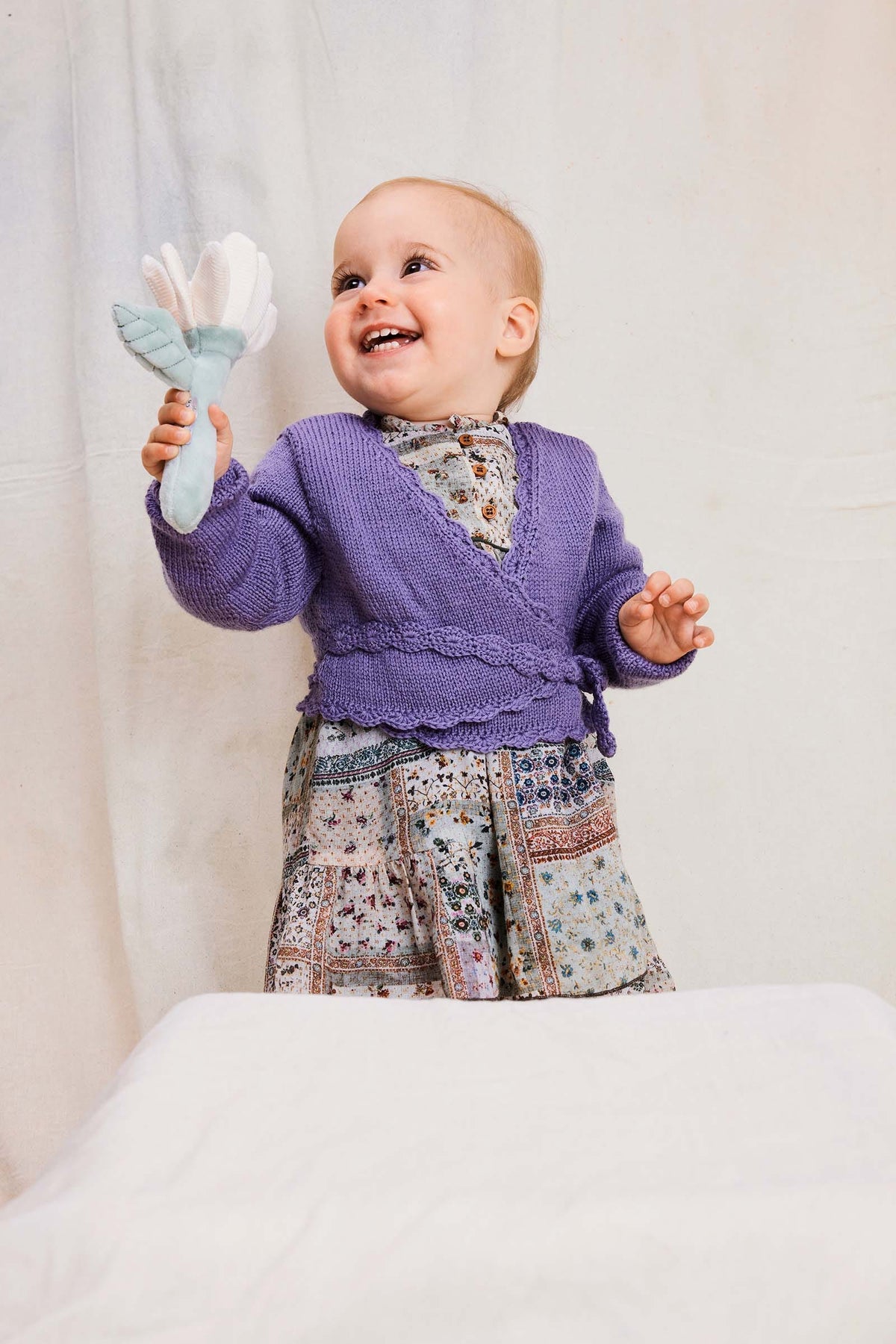 Lang Yarns Knitting Pattern IVORY Wrap-front cardigan Pattern Bundle in Merino 200 Bebe by LANGYARNS | Punto 99-005