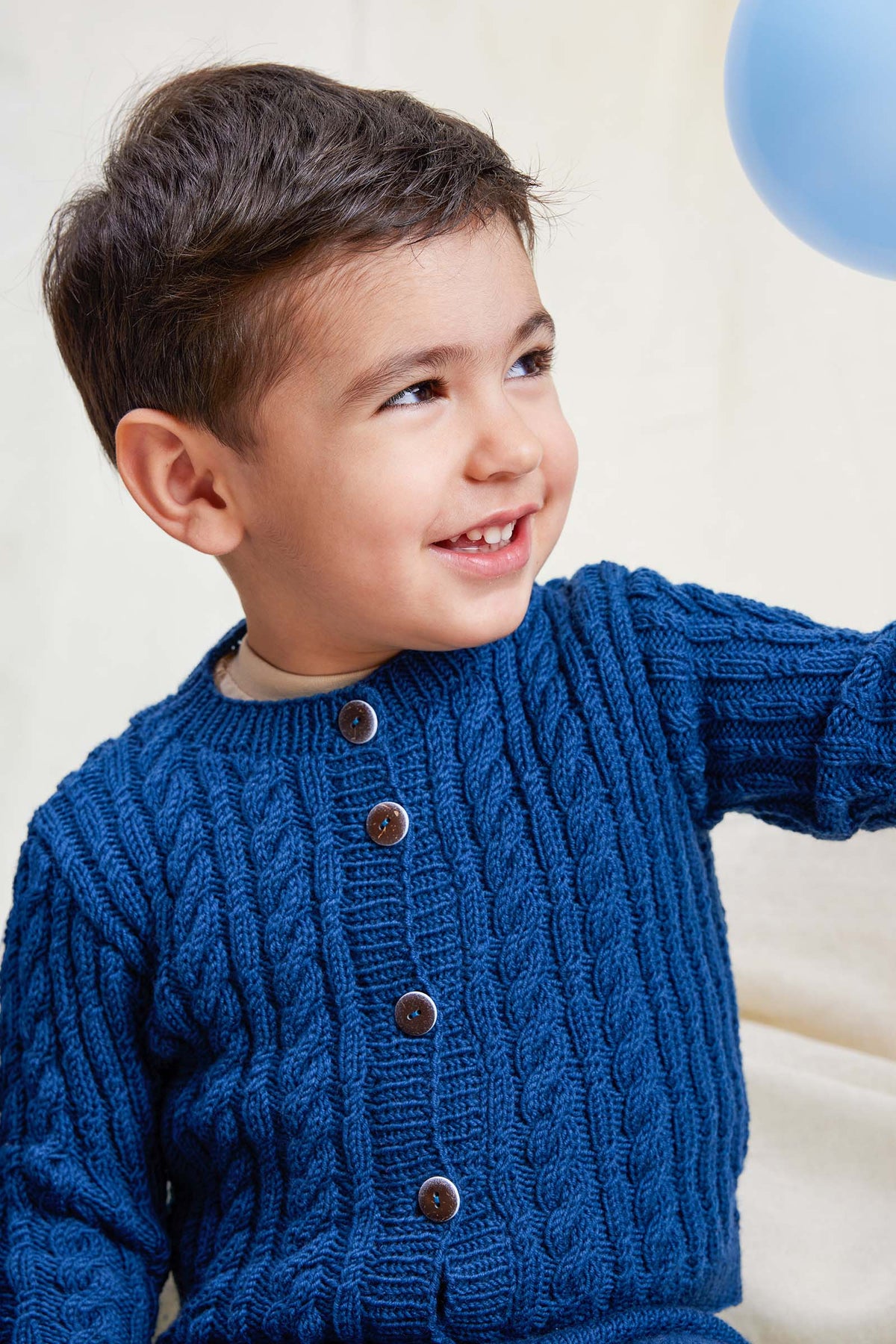 Lang Yarns Knitting Pattern DENIS Cardigan Pattern Bundle in Merino 150 by LANGYARNS | Punto 99-011