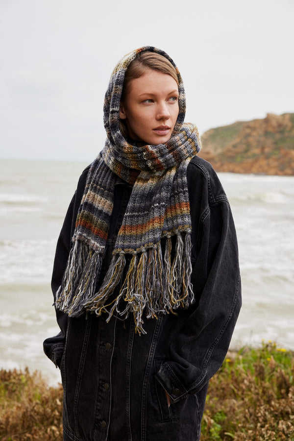 EARLA Scarf Pattern Kit in INFINITY by LANGYARNS | Punto 100-001