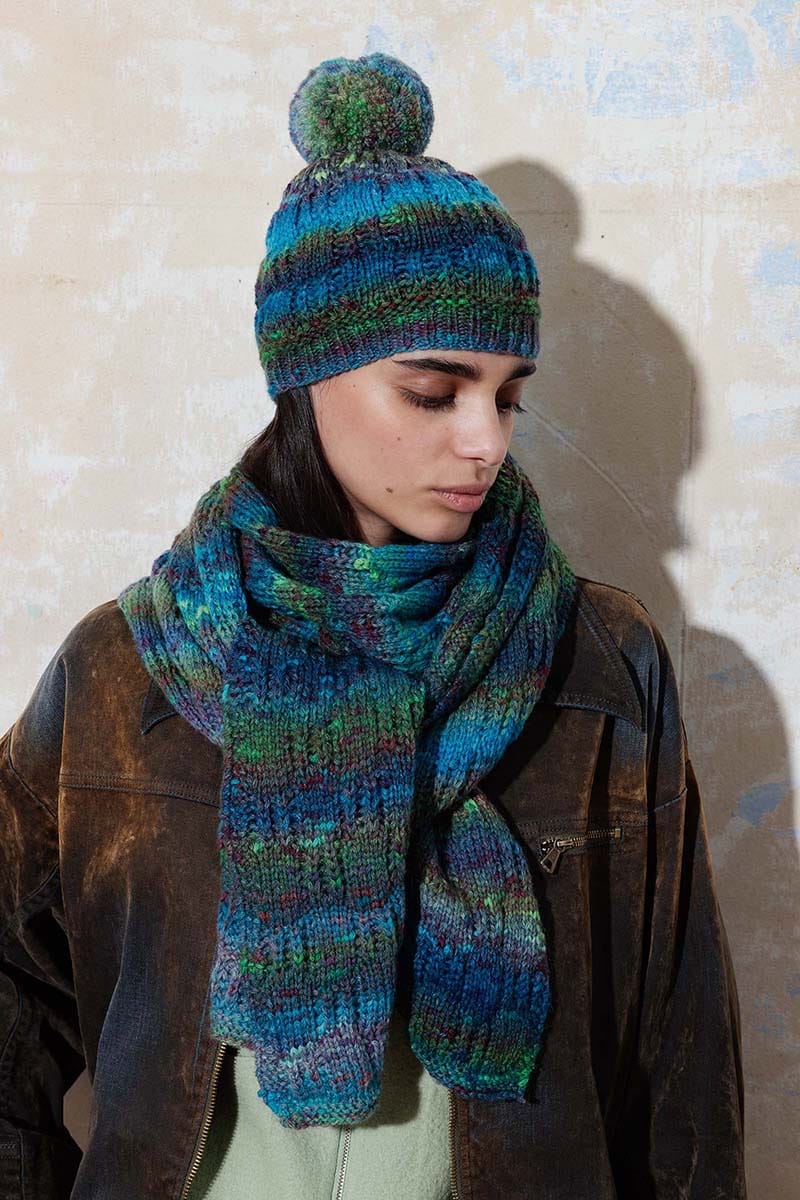 Lang Yarns Knitting Pattern AALTJE Hat Pattern Bundle in Magnolia by LANGYARNS | Punto 74-012