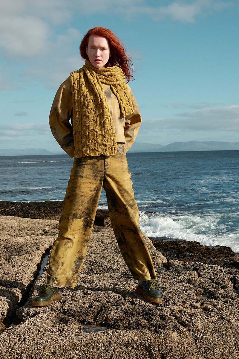 Lang Yarns Knitting Pattern AINE Scarf Pattern Bundle in Donegal Woolen Spun by LANGYARNS | Punto 87-081