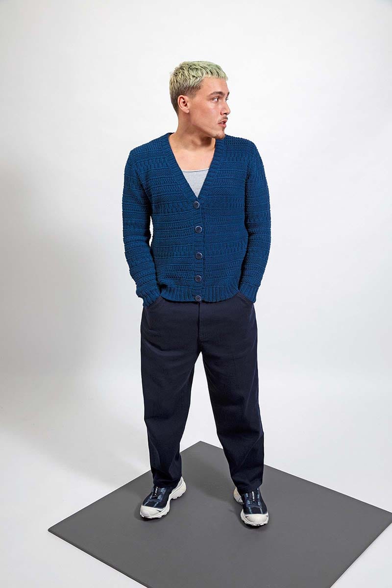 Lang Yarns Knitting Pattern ALESSANDRO Men's sweater Pattern Bundle in Oceania by LANGYARNS | Fatto a Mano 280-061
