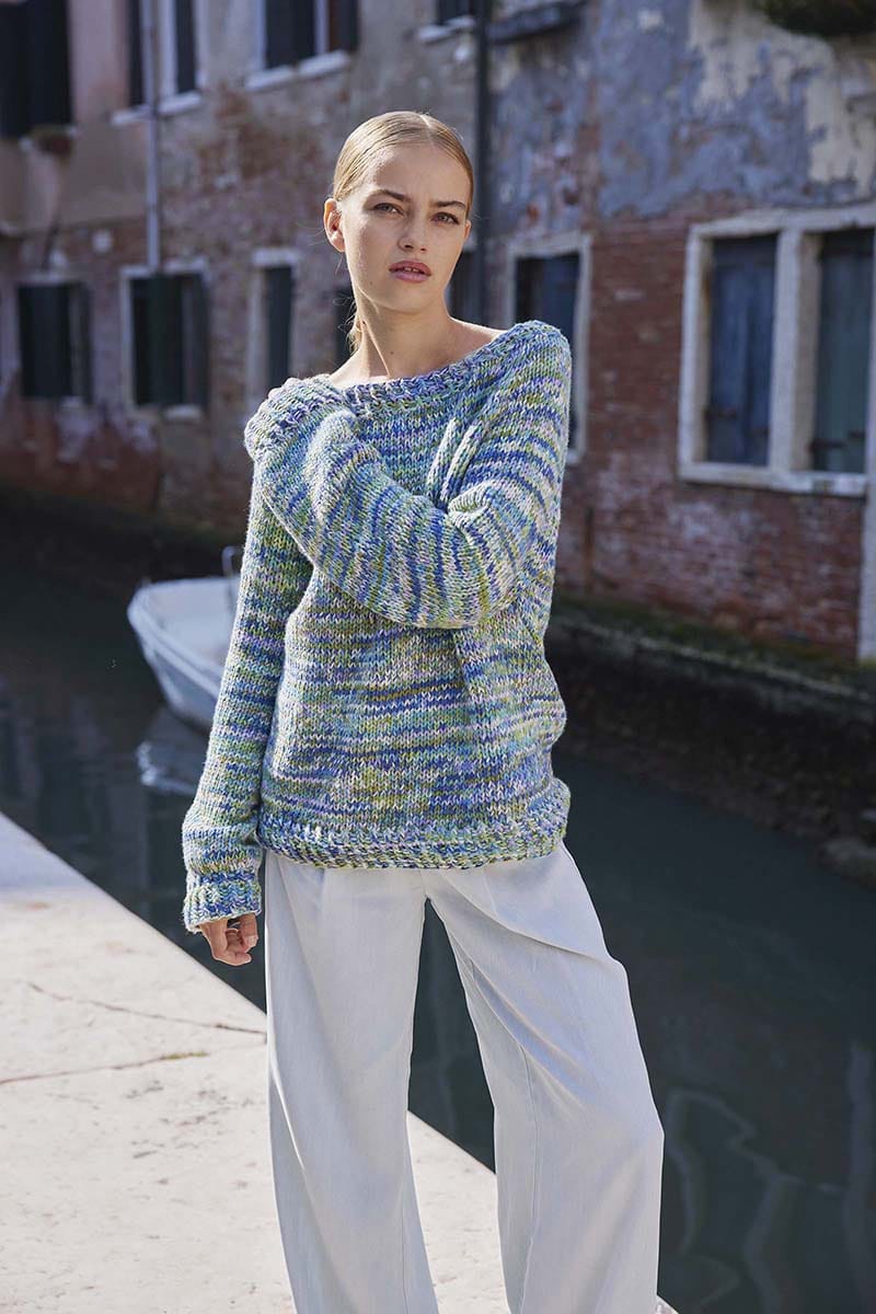 Lang Yarns Knitting Pattern APRIL Sweater Top Down Pattern Bundle in Lisboa by LANGYARNS | Punto 91-010