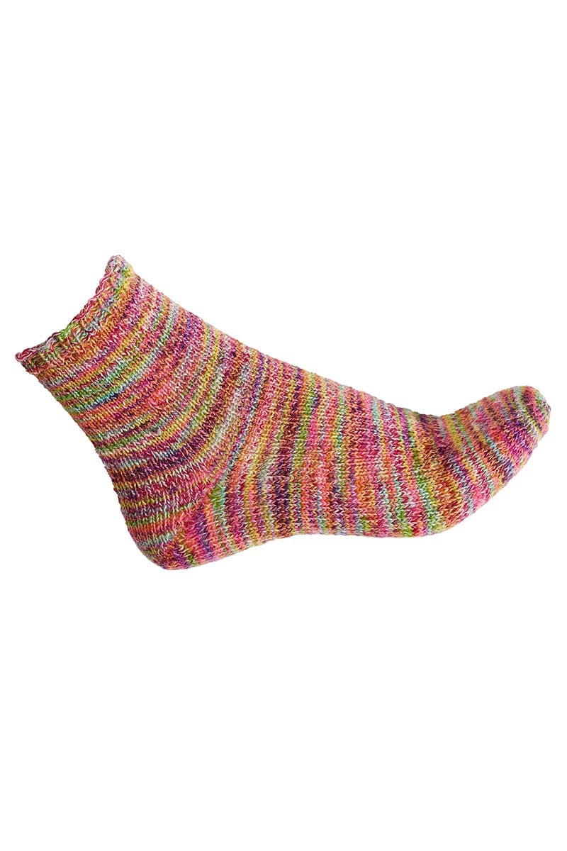 Lang Yarns Knitting Pattern BEACH LIFE Socks Pattern Bundle in FOOTPRINTS by LANGYARNS | WOOLADDICTS #10-018