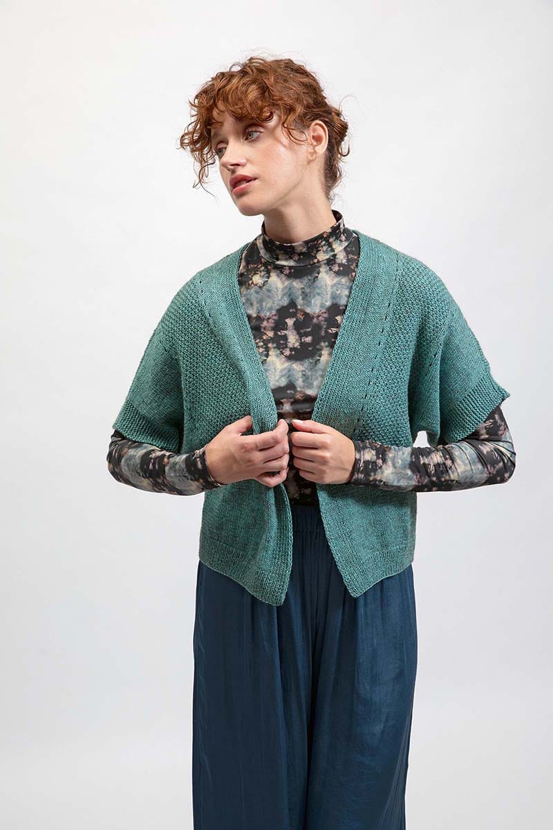 Lang Yarns Knitting Pattern BETTINA Short-sleeved cardigan Pattern Bundle in Vaya by LANGYARNS | Fatto a Mano 280-054