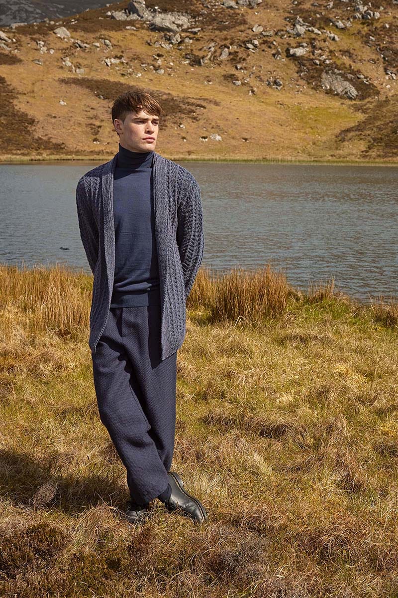Lang Yarns Knitting Pattern CALLAHAN Men's Cardigan Pattern Bundle in Donegal Woolen Spun by LANGYARNS | Punto 87-266