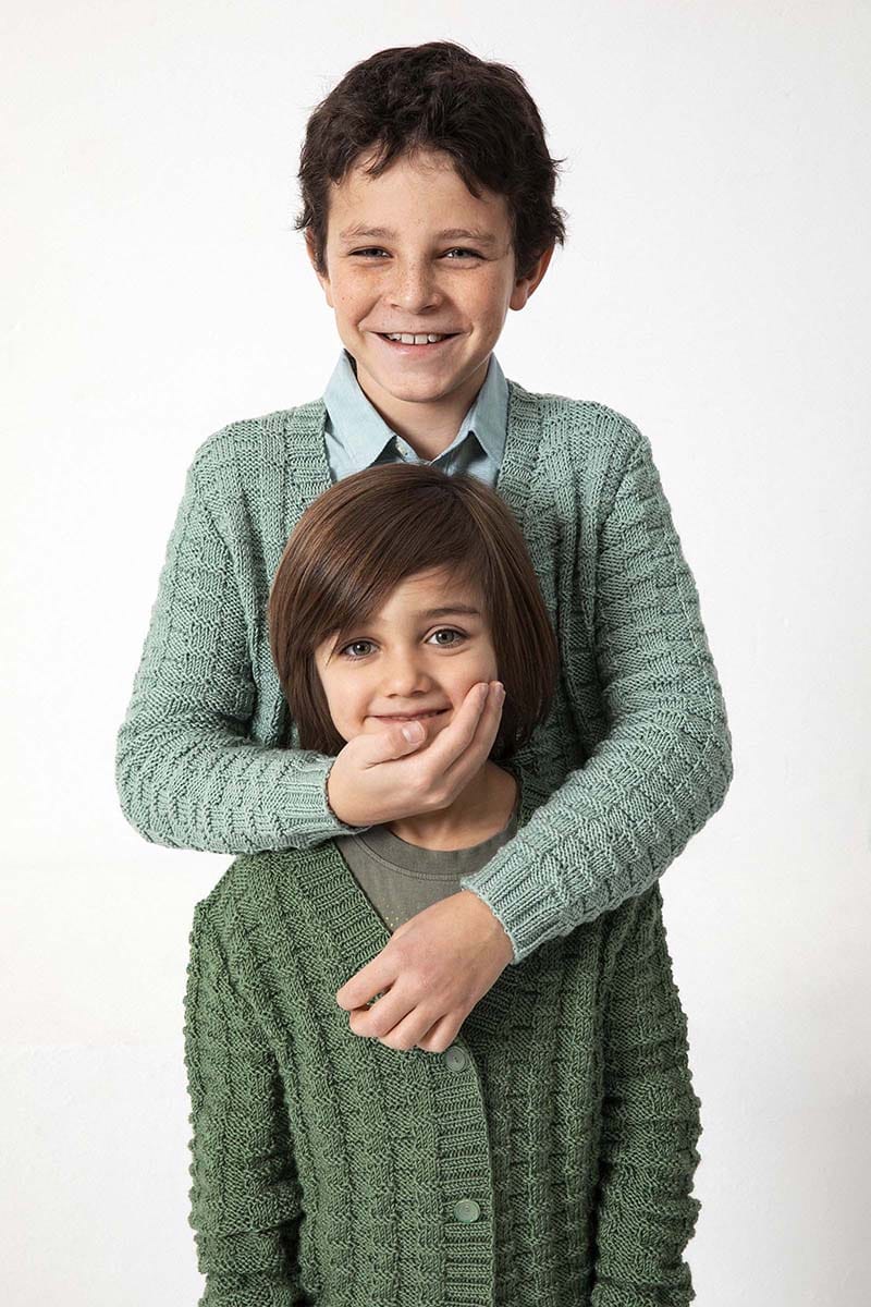 Lang Yarns Knitting Pattern Cardigan Pattern Bundle in ATLANTIS by LANGYARNS | Punto 41-021