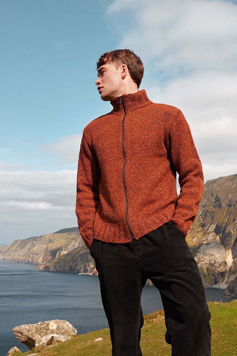 Lang Yarns Knitting Pattern CIAN Men's Jacket Pattern Bundle in Donegal Tweed+ by LANGYARNS | Punto 87-270