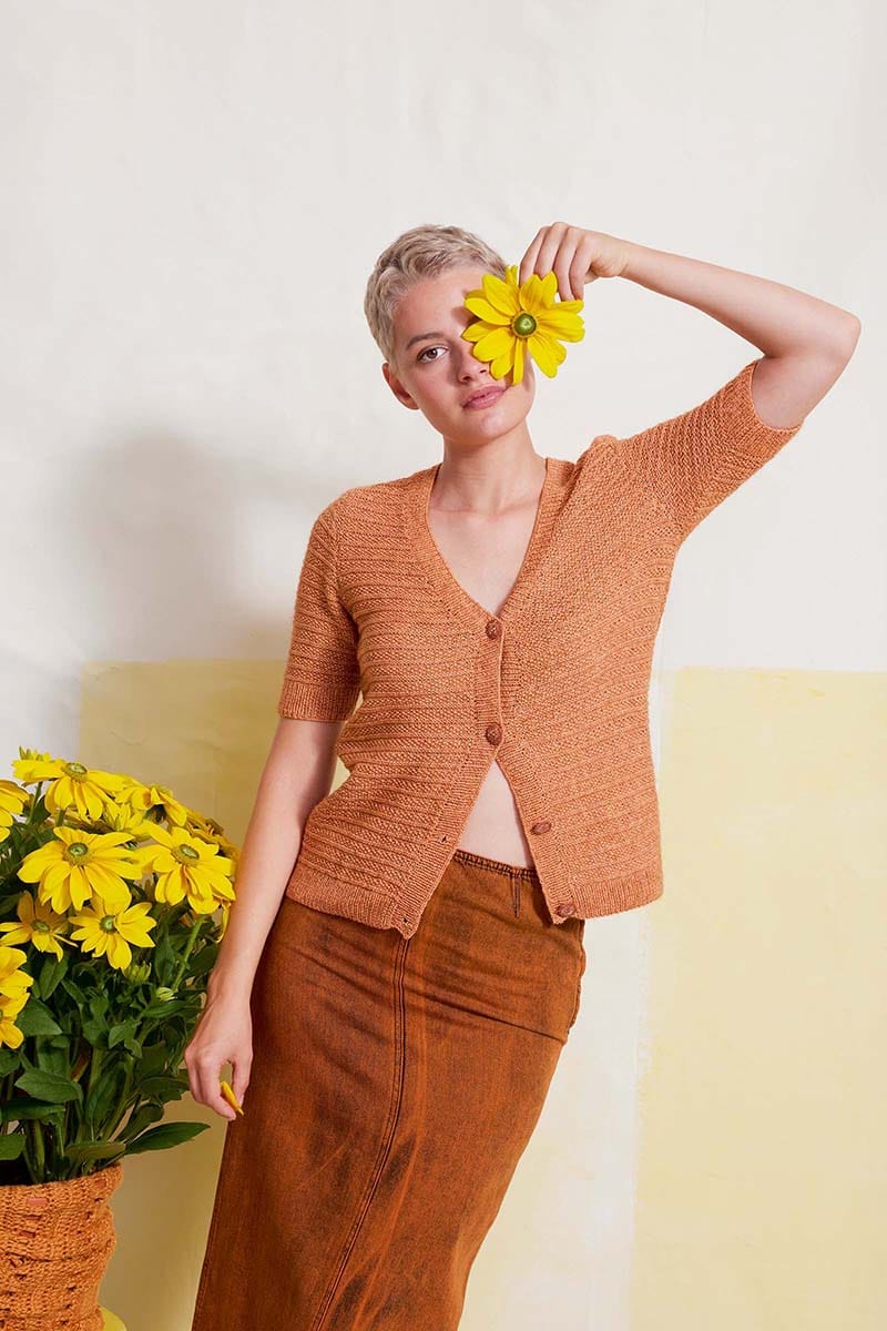 Lang Yarns Knitting Pattern COLLEEN Cardigan Pattern Bundle in Vaya by LANGYARNS | Fatto a Mano 284-055