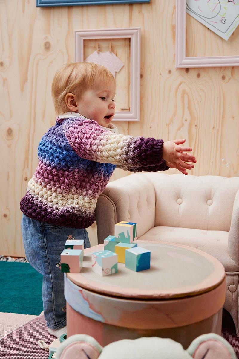 Lang Yarns Knitting Pattern DAGMAR Sweater Pattern Bundle in Merino 200 Bébé Color by LANGYARNS | Punto 80-011