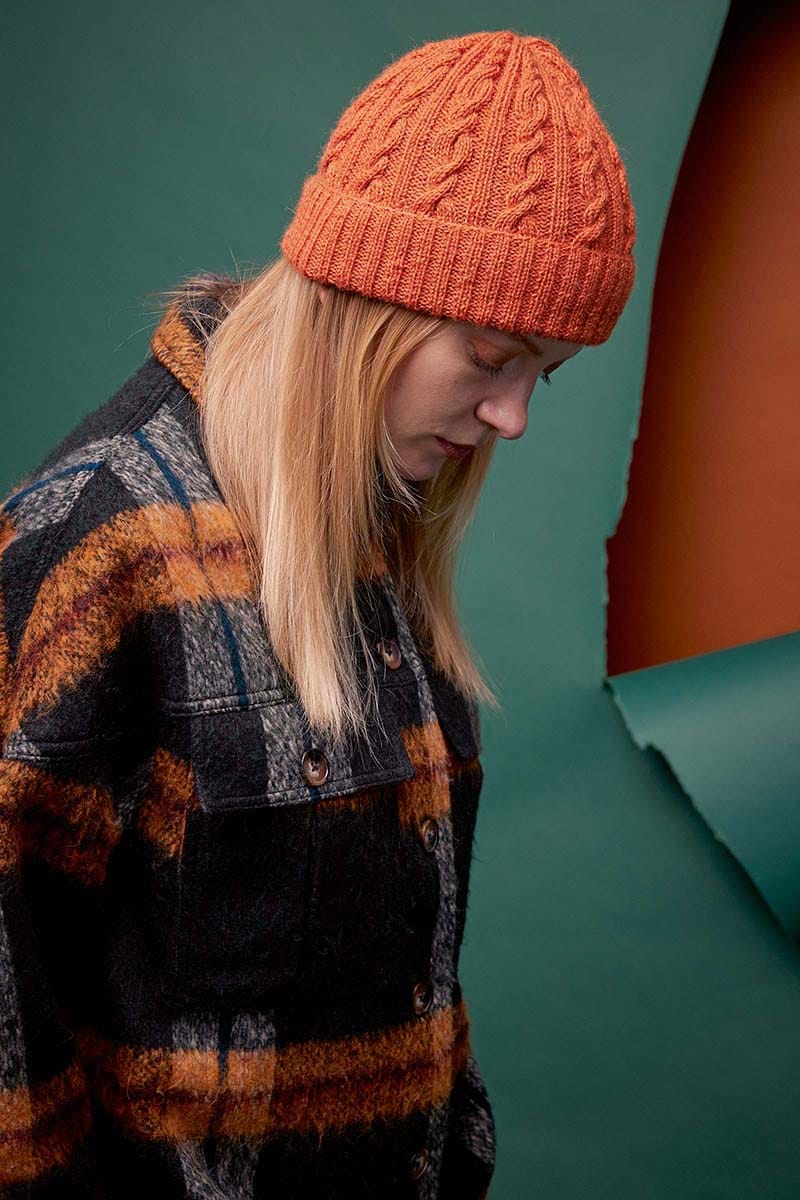 Lang Yarns Knitting Pattern ELKE Hat Pattern Bundle in Baby Alpaca by LANGYARNS | Fatto a Mano 286-005