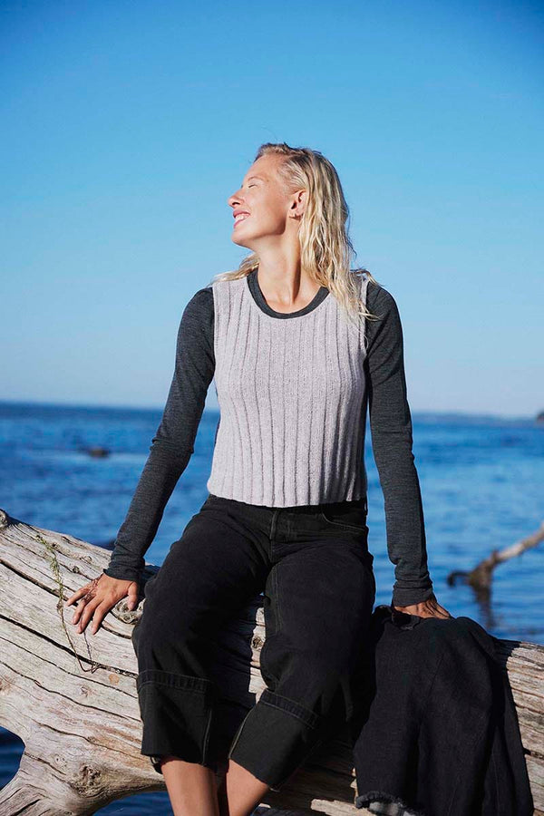 ERICA Slipover Pattern Kit in CASHMERE EXTRA LACE by LANGYARNS | Punto 94-001
