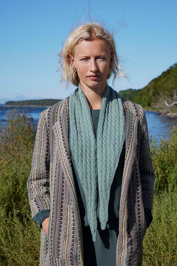 ESTHER Triangular Shawl Pattern Kit in CASHMERE EXTRA LACE by LANGYARNS | Punto 94-004