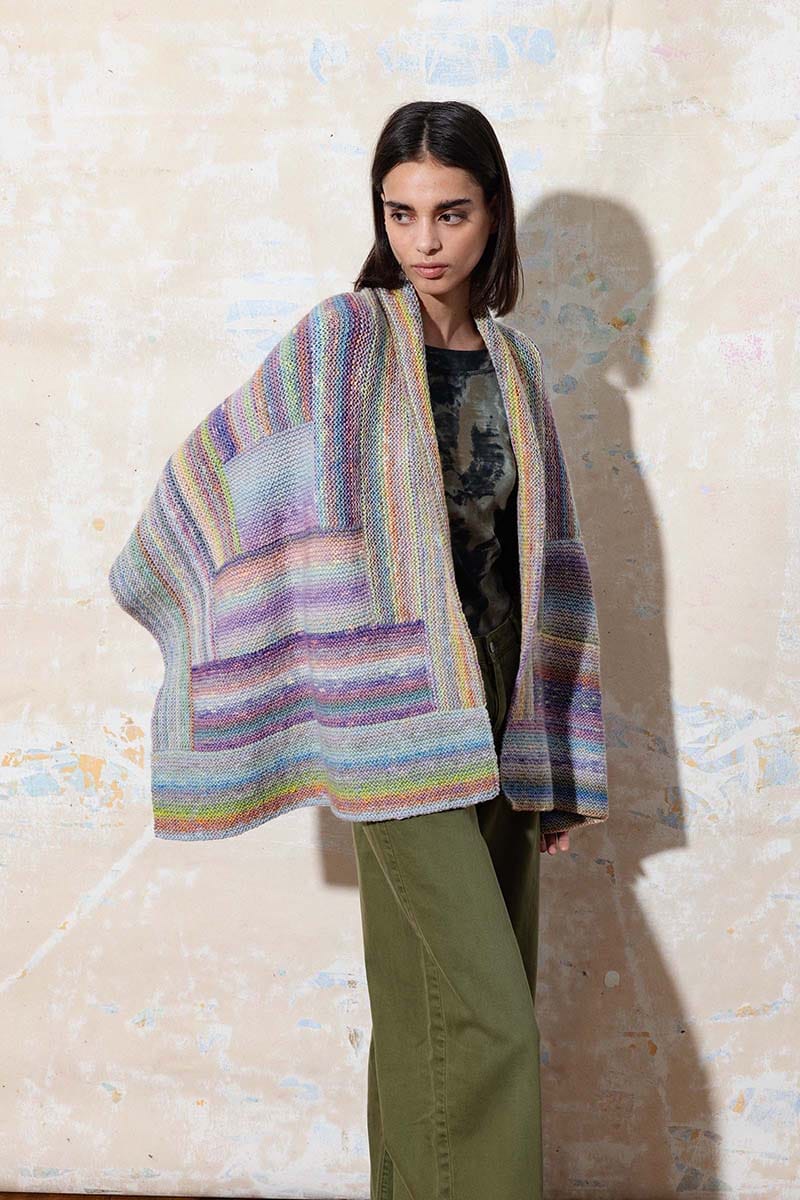 Lang Yarns Knitting Pattern FARAH Shawl Pattern Bundle in Magnolia by LANGYARNS | Punto 74-009