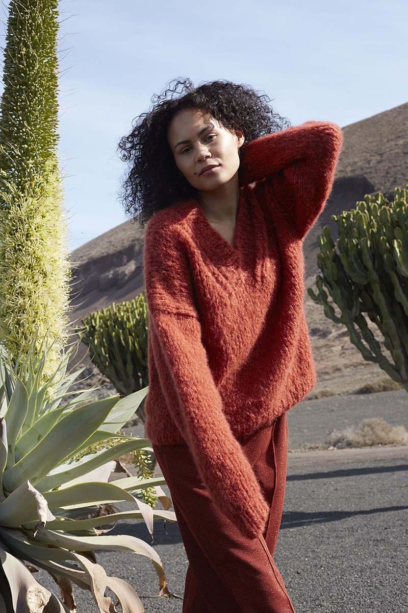 Lang Yarns Knitting Pattern GAIAS EMBRACE Sweater Pattern Bundle in Desire by LANGYARNS | WOOLADDICTS #13-022