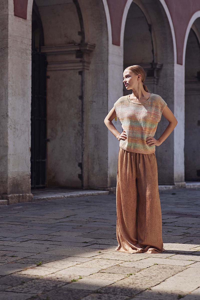 Lang Yarns Knitting Pattern GEORGINA Top Pattern Bundle in Illusion by LANGYARNS | Punto 91-013