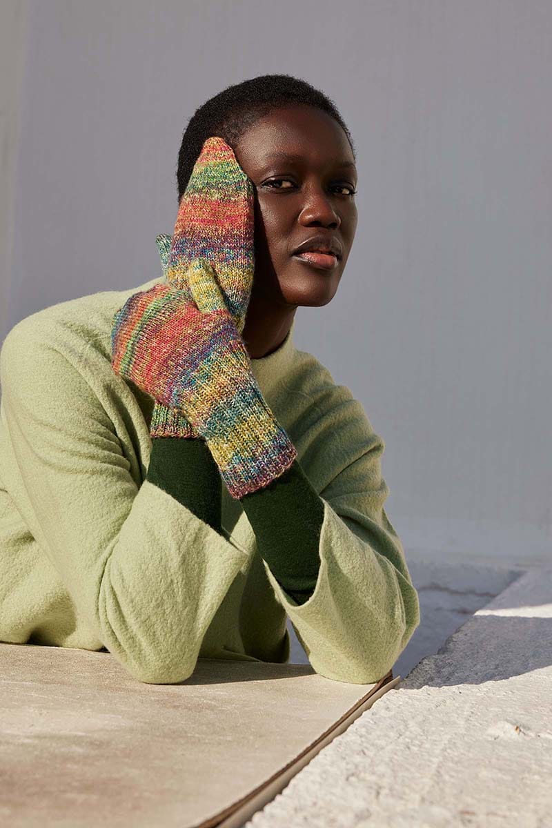 Lang Yarns Knitting Pattern HAPPY AURA Mittens Pattern Bundle in Move 4ply by LANGYARNS | Punto 86-065
