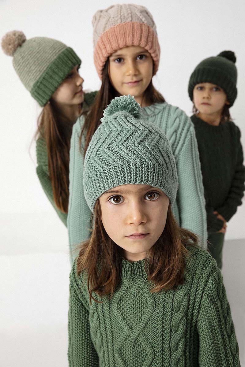 Lang Yarns Knitting Pattern Hat Pattern Bundle in ATLANTIS by LANGYARNS | Punto 41-005