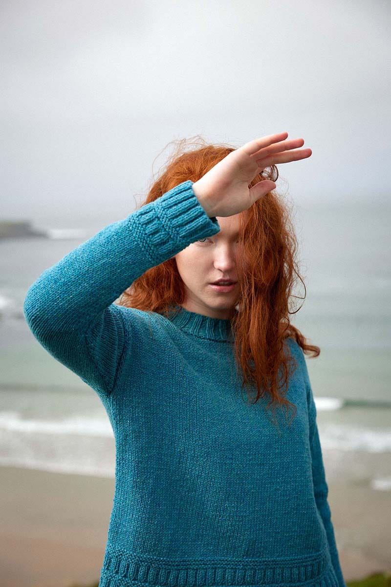 Lang Yarns Knitting Pattern IMOGEN Sweater Pattern Bundle in Donegal Woolen Spun by LANGYARNS | Punto 87-147