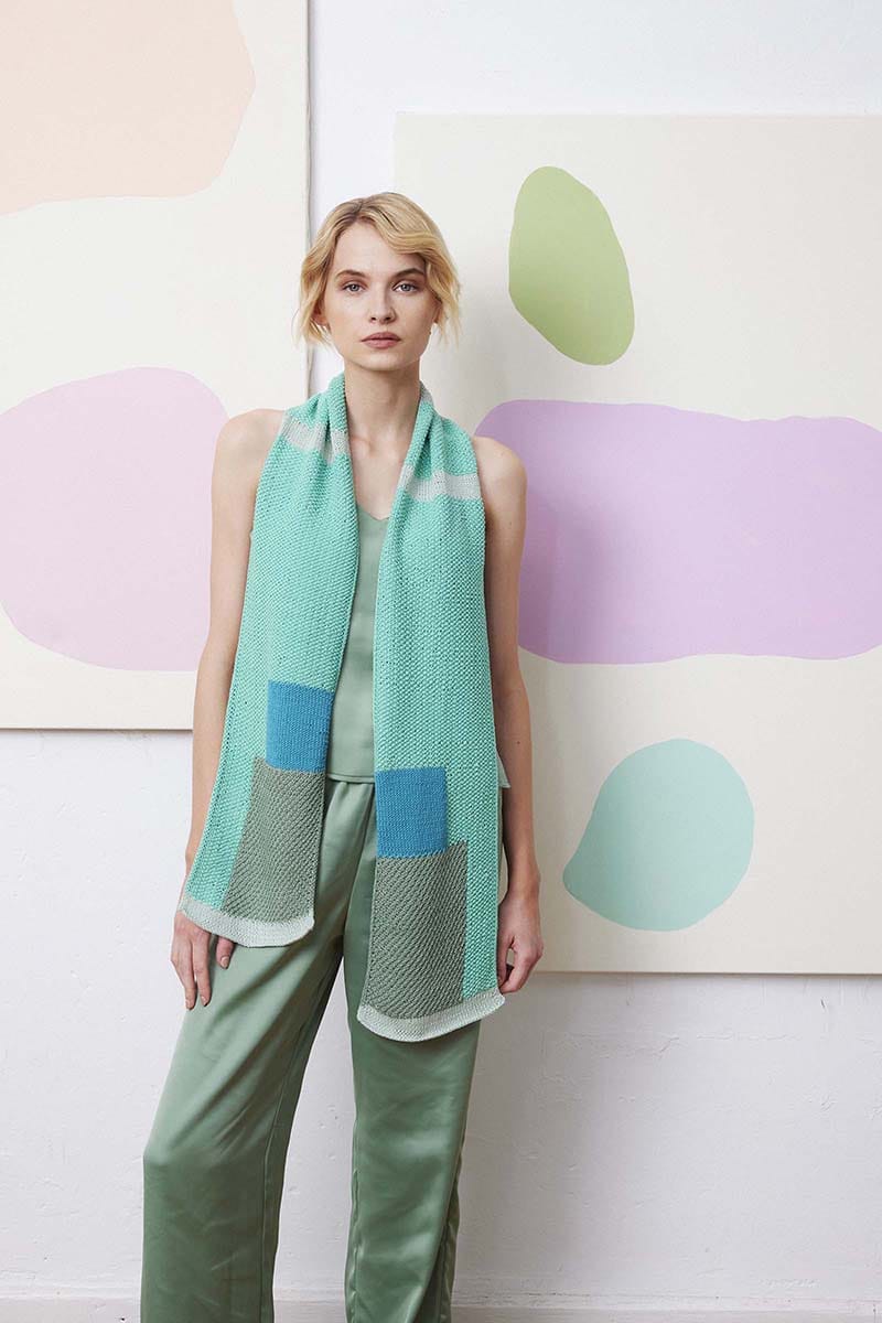 Lang Yarns Knitting Pattern Izzy Scarf Pattern Bundle in Oceania by LANGYARNS | Fatto a Mano 288-019