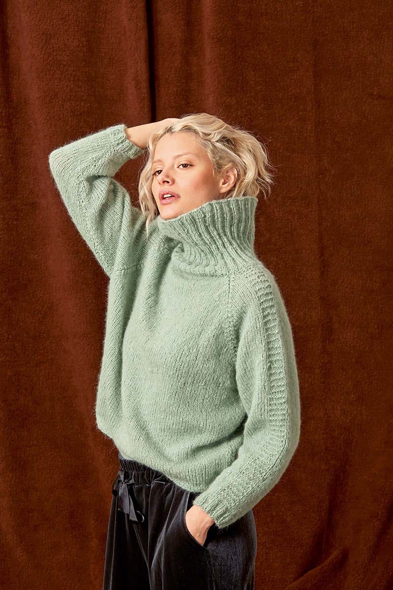 Lang Yarns Knitting Pattern JAMILA Sweater Pattern Bundle in Malou Light by LANGYARNS | Fatto a Mano 282-026