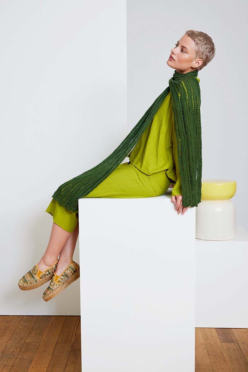 Lang Yarns Knitting Pattern KENZIE Scarf Pattern Bundle in Ananas by LANGYARNS | Fatto a Mano 284-031