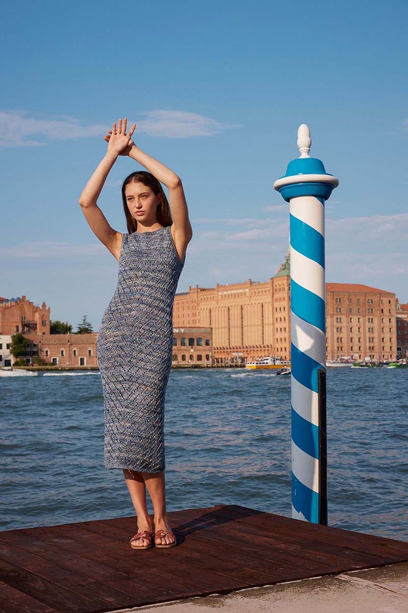 Lang Yarns Knitting Pattern LA SERENISSIMA Dress Pattern Bundle in Footprints by LANGYARNS | WOOLADDICTS #16-017