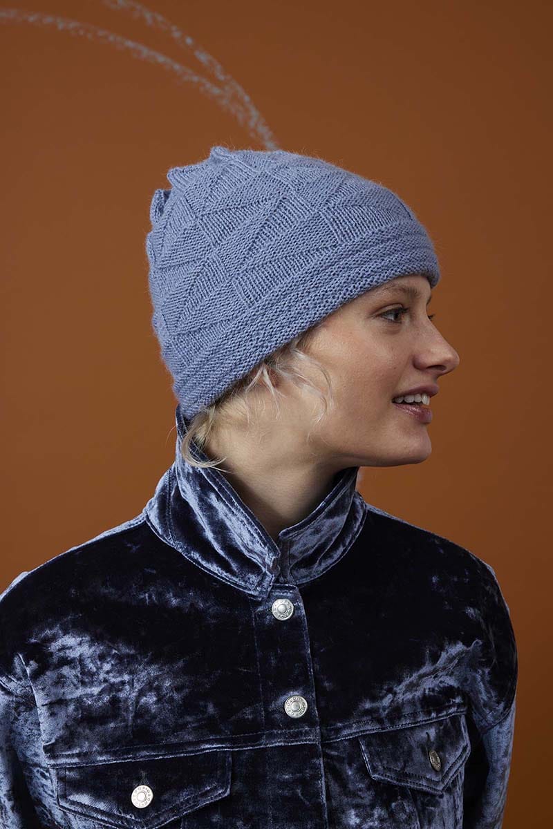 Lang Yarns Knitting Pattern LAURIANE Hat Pattern Bundle in Baby Alpaca by LANGYARNS | Punto 76-013