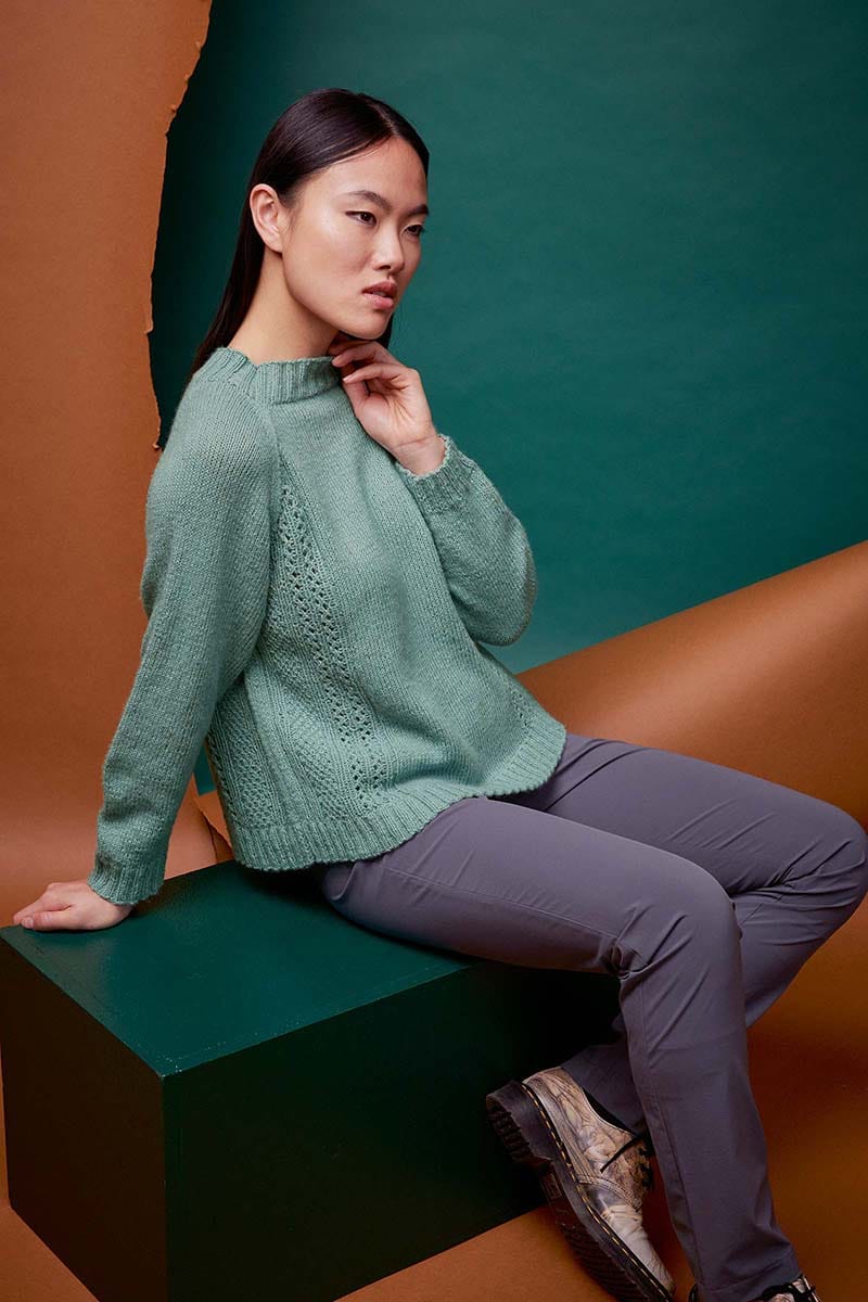 Lang Yarns Knitting Pattern LORENA Raglan sweater Pattern Bundle in Regina by LANGYARNS | Fatto a Mano 286-024