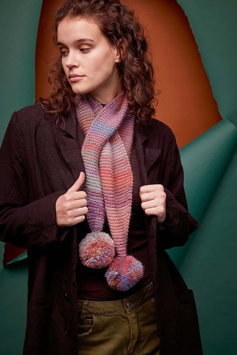 Lang Yarns Knitting Pattern NENA Scarf Pattern Bundle in Aurora by LANGYARNS | Fatto a Mano 286-021